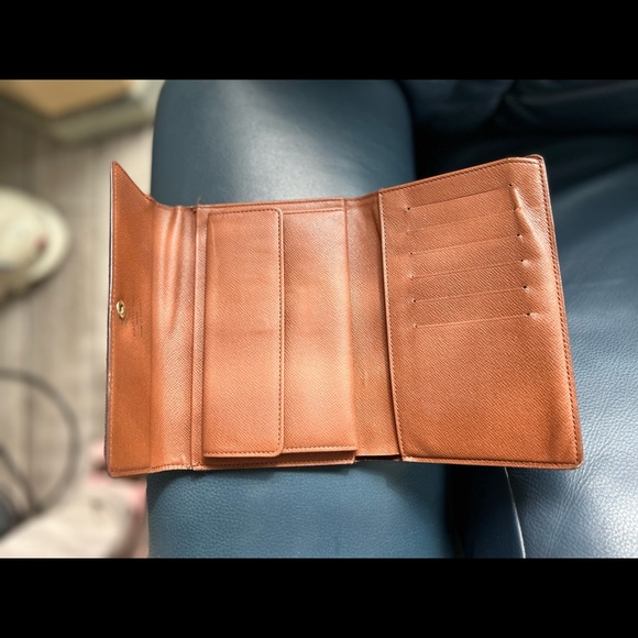 SOLD - Picture 7 of 8